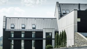 Алюминиевая кровля Система PREFALZ 04 Кирпичный P.10 RAL 8004 Prefa